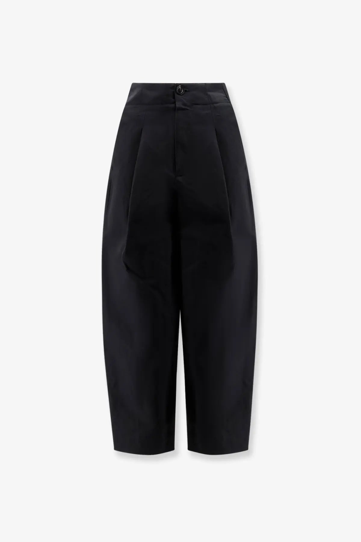 Black high-waisted pleated trousers for women made of organic cotton and linen by soeur with a sleek modern cut