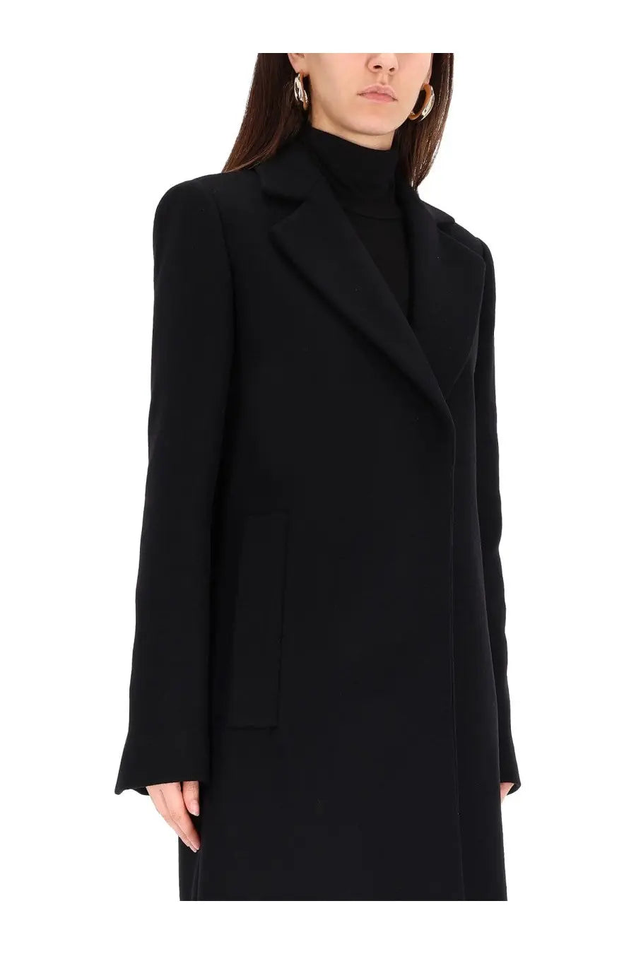 Sportmax women’s black wool coat with structured shoulders and classic notched collar for elegant outerwear
