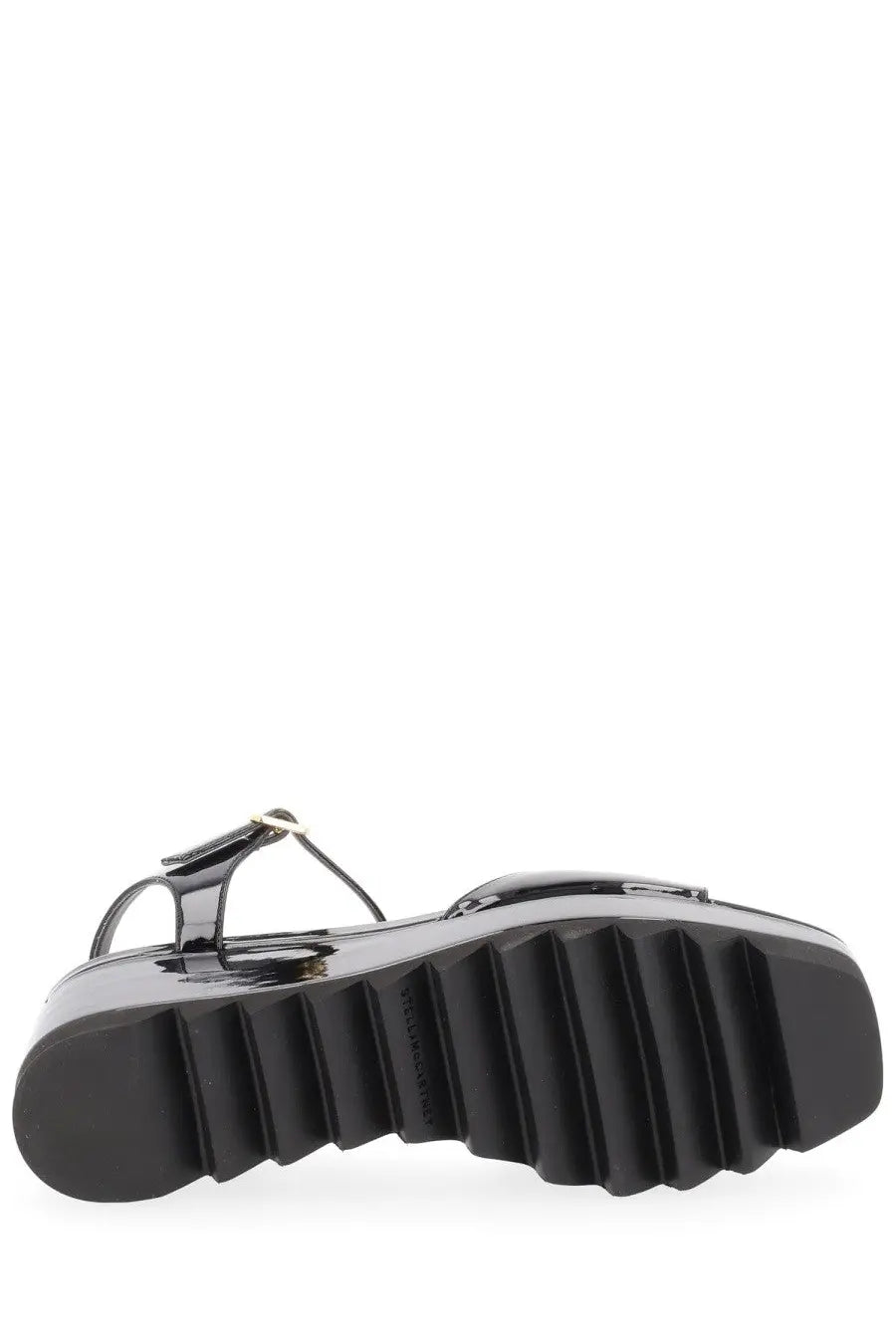 Stella mccartney women’s black patent leather platform sandal with glossy finish and ribbed sole
