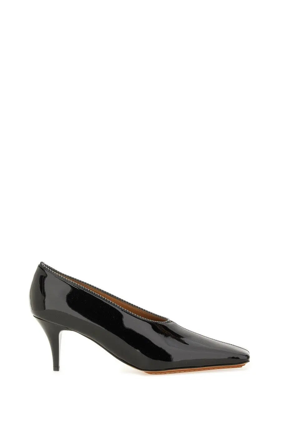 Stella McCartney women’s black patent leather pump with pointed toe and slender heel