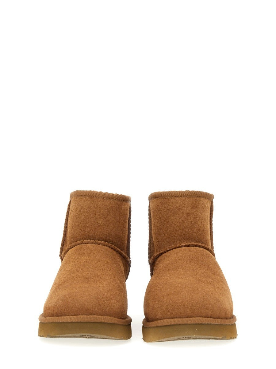 UGG Women's Classic Mini Boots Brown