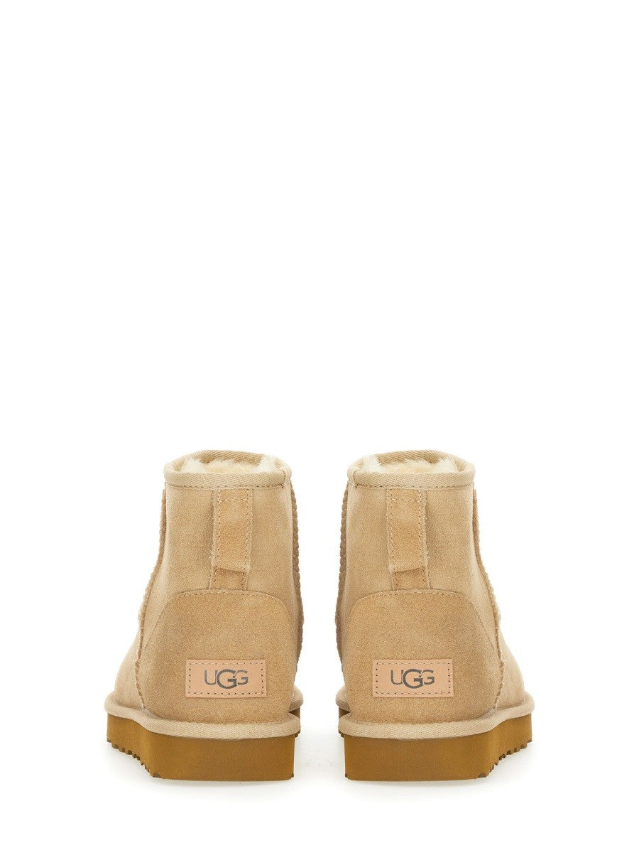 UGG Women's Stivale Classic Mini Beige