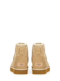 UGG Women's Stivale Classic Mini Beige