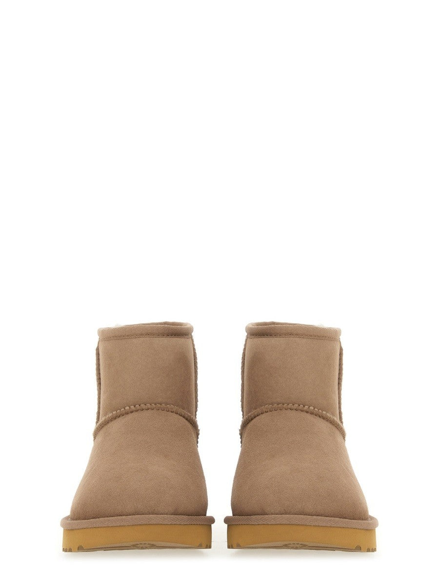 UGG Women's Stivale Classic Mini Brown