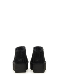 UGG Women's Stivale Classic Ultra Mini Con Plateau Black