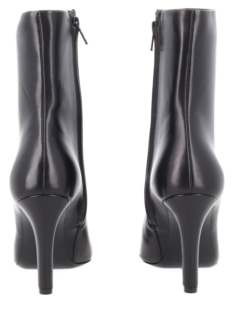 Saint Laurent Women's Stivale Jill in Pelle Black