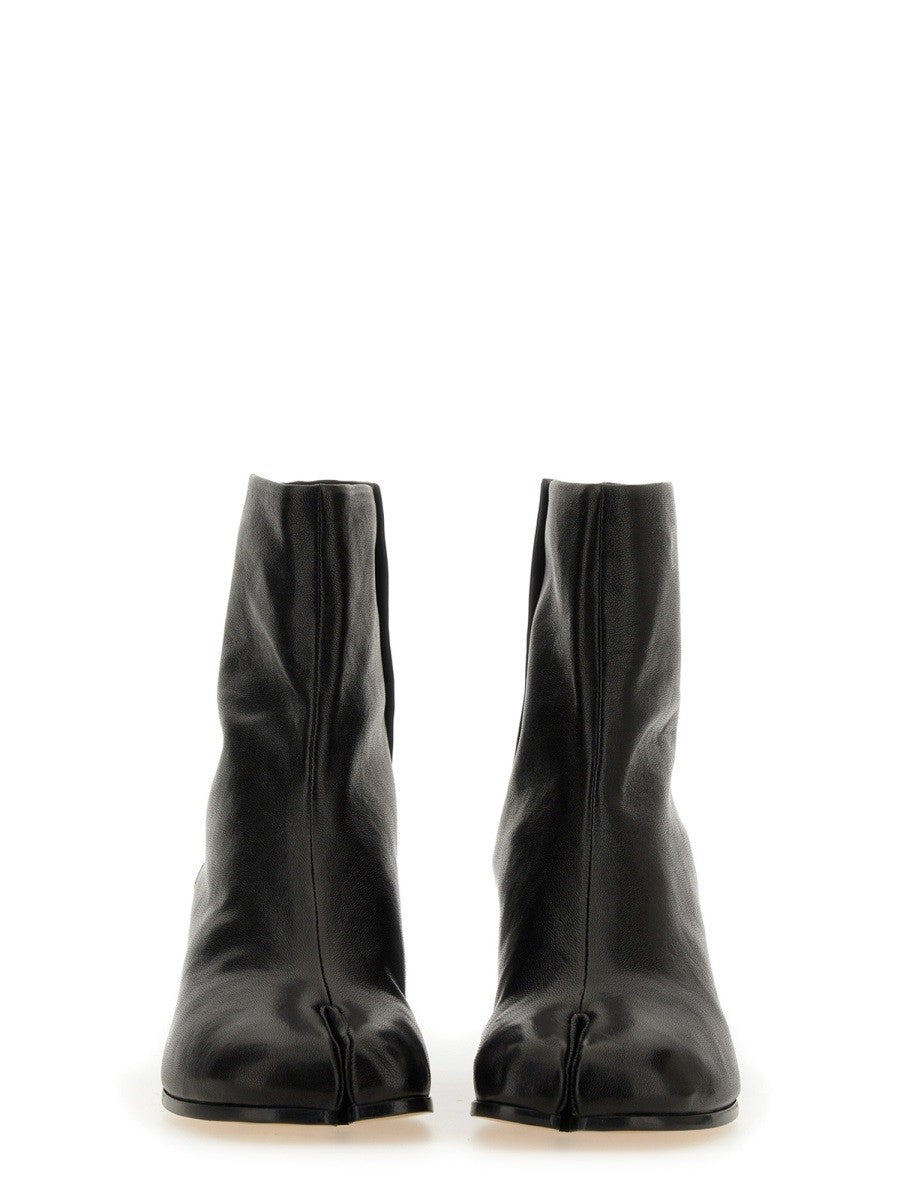 Maison Margiela Women's Stivale Tabi Black