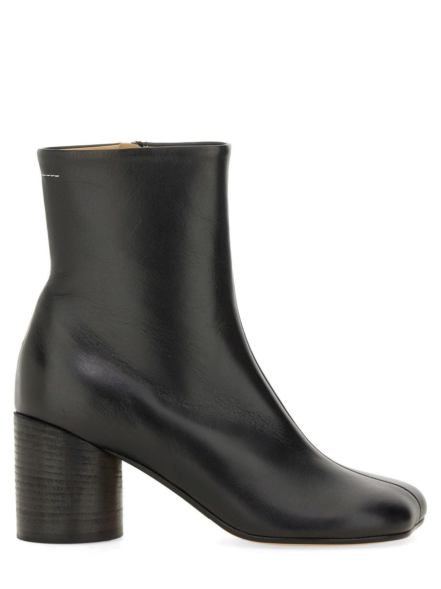 MM6 Maison Margiela Women's Stivaletti Anatomici Black