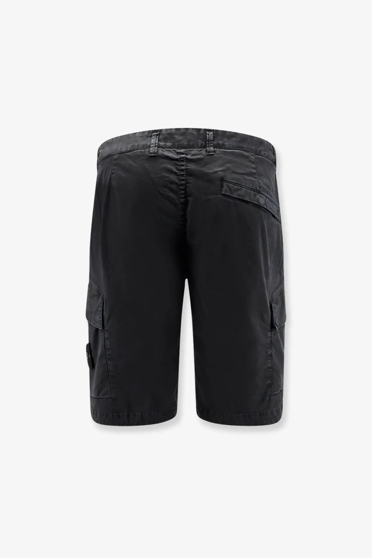 Stone island men organic cotton black cargo shorts with multiple pockets and durable fabric finish