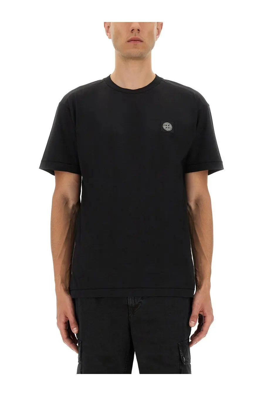 Stone Island men’s slim fit black short-sleeved t shirt with subtle embroidered logo on the left chest