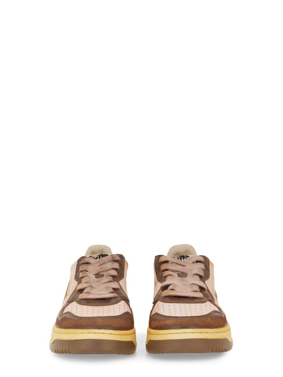 AUTRY Women's Super Vintage Sneaker Brown