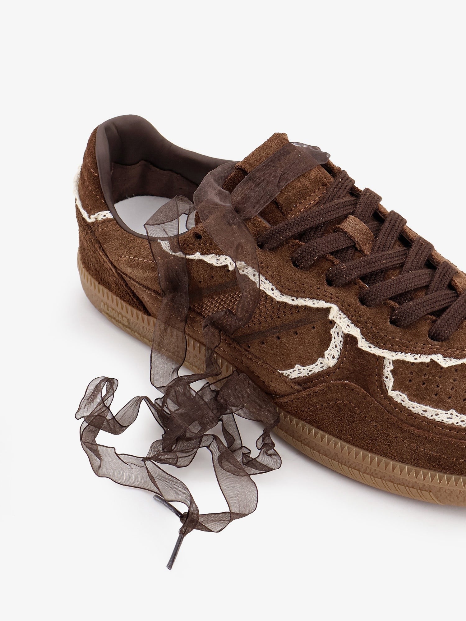 Alohas Women's Crochet Suede Sneakers Brown