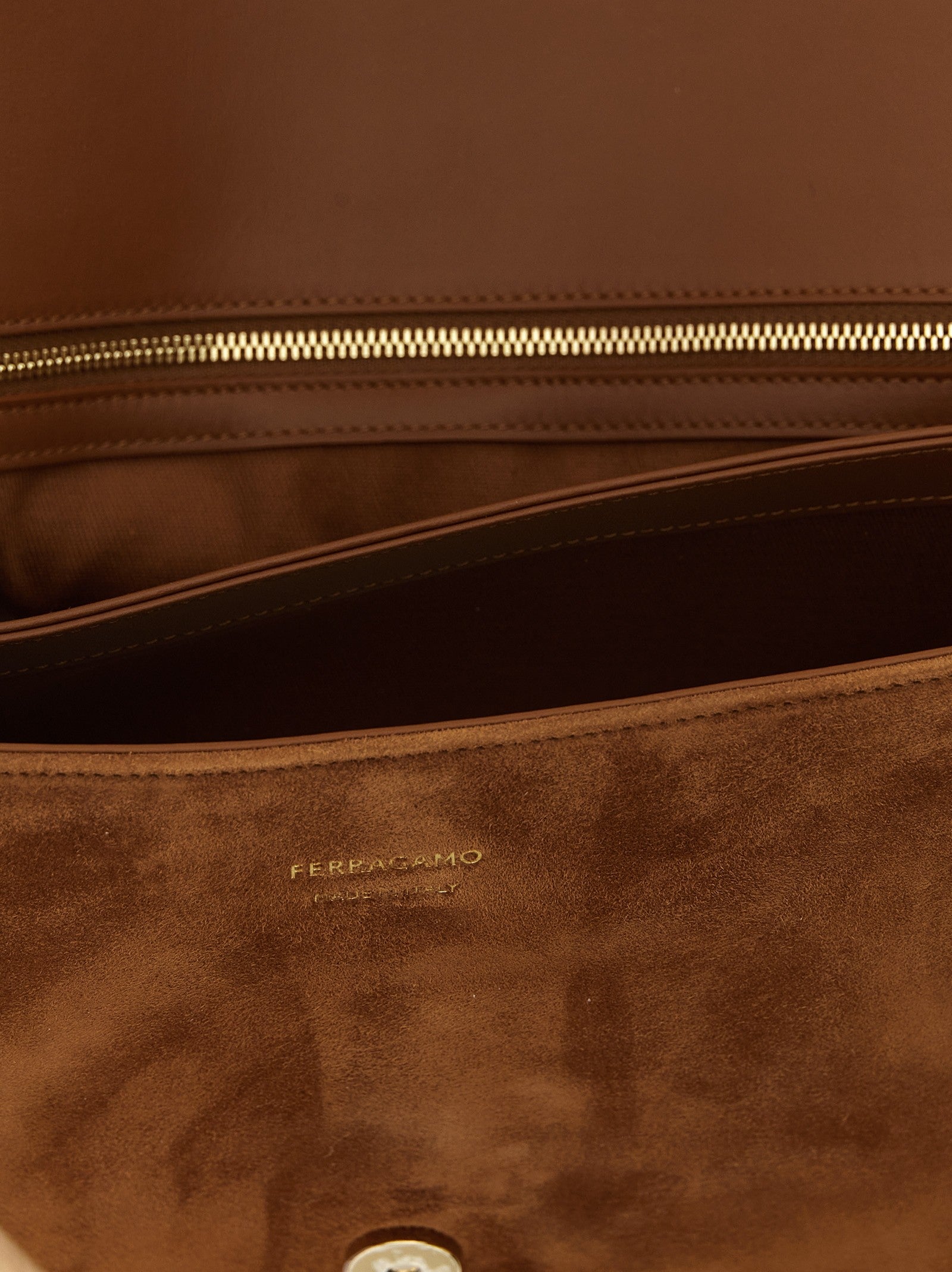 Ferragamo Th Shoulder Bag Brown