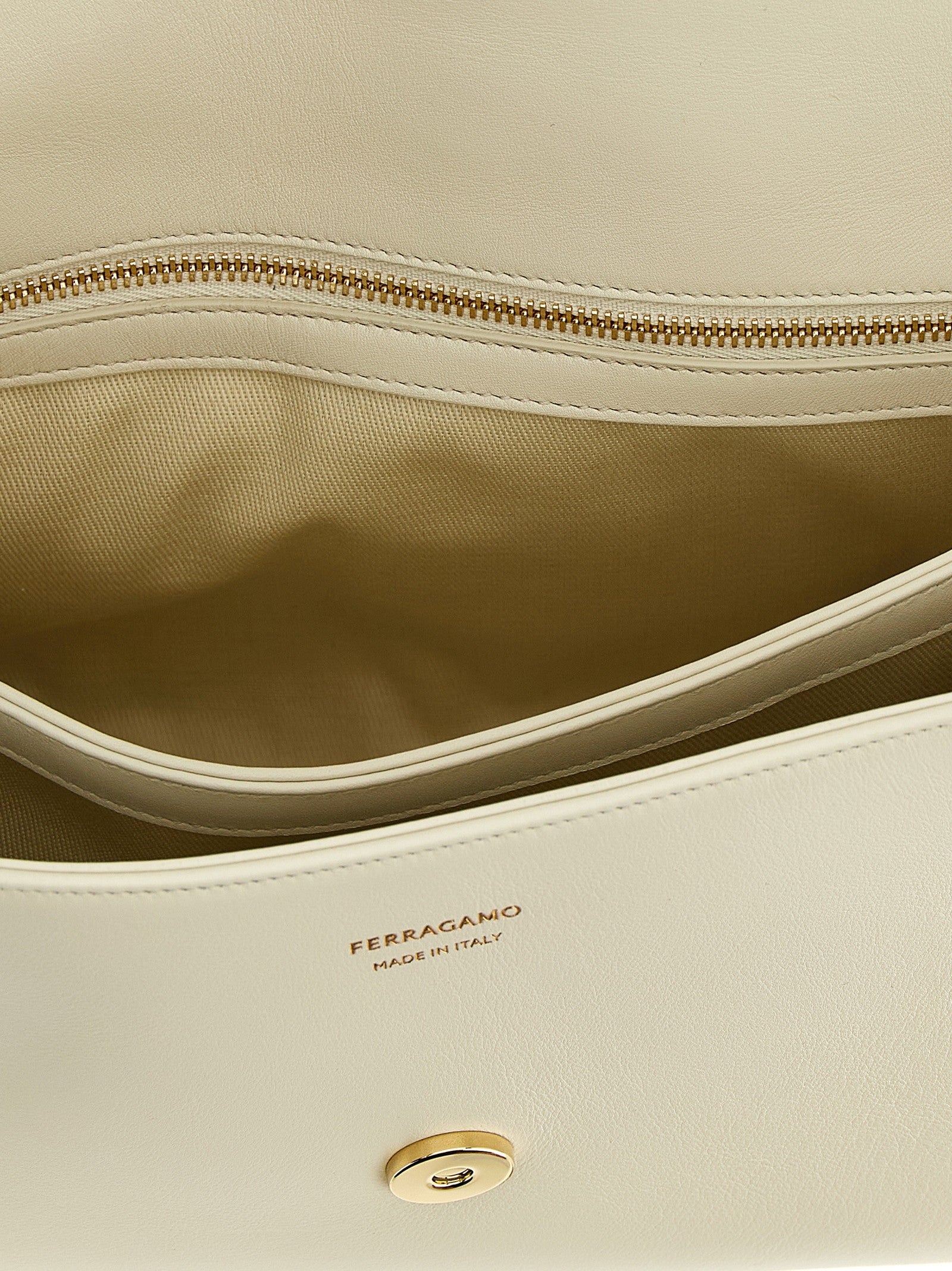 Ferragamo TH ( ) Shoulder Bag White