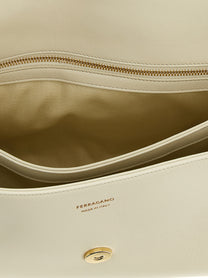 Ferragamo TH ( ) Shoulder Bag White