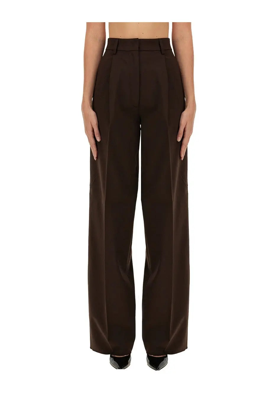 Thelatest women’s Axel pants brown high-waisted wide-leg trousers with structured silhouette and front pleats