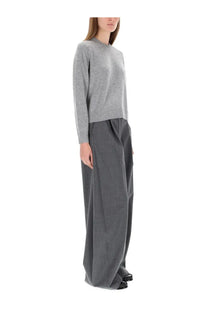Theory women’s cashmere sweater grey with ribbed crew neckline and long sleeves in soft gray cashmere material