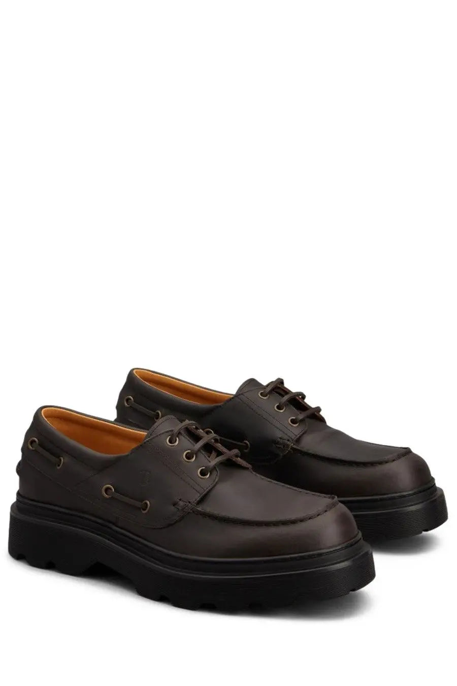 Tod’s men’s mocassino da barca brown dark brown leather boat shoes with chunky black rubber sole and tan lining
