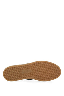 Tan rubber sole with hexagonal tread pattern and tom ford logo embossed in the center of tom ford men’s archer sneaker white