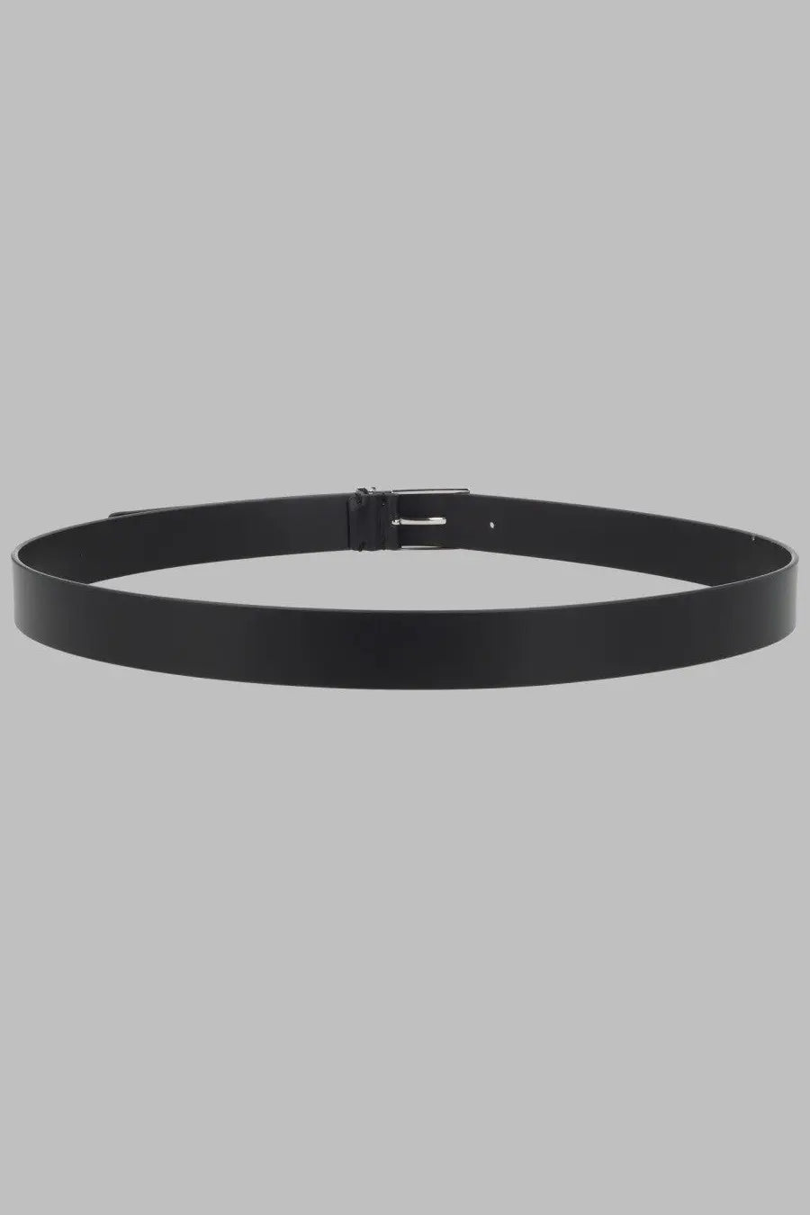 Tom ford men’s cintura in pelle con passante black leather belt with sleek minimalist design and silver-toned buckle
