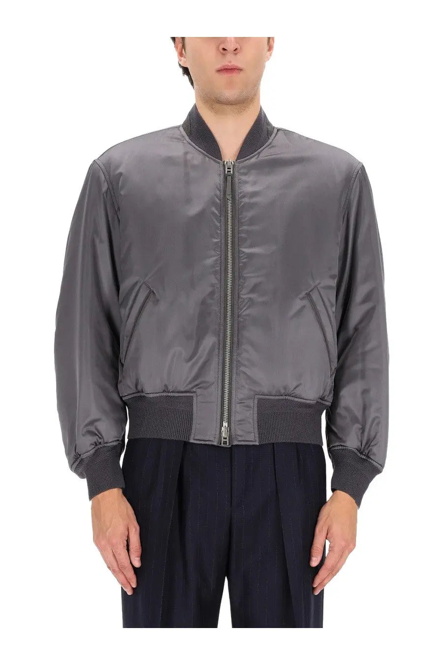 Tom ford men’s grey silk bomber jacket with ribbed cuffs and waistband in gray satin material