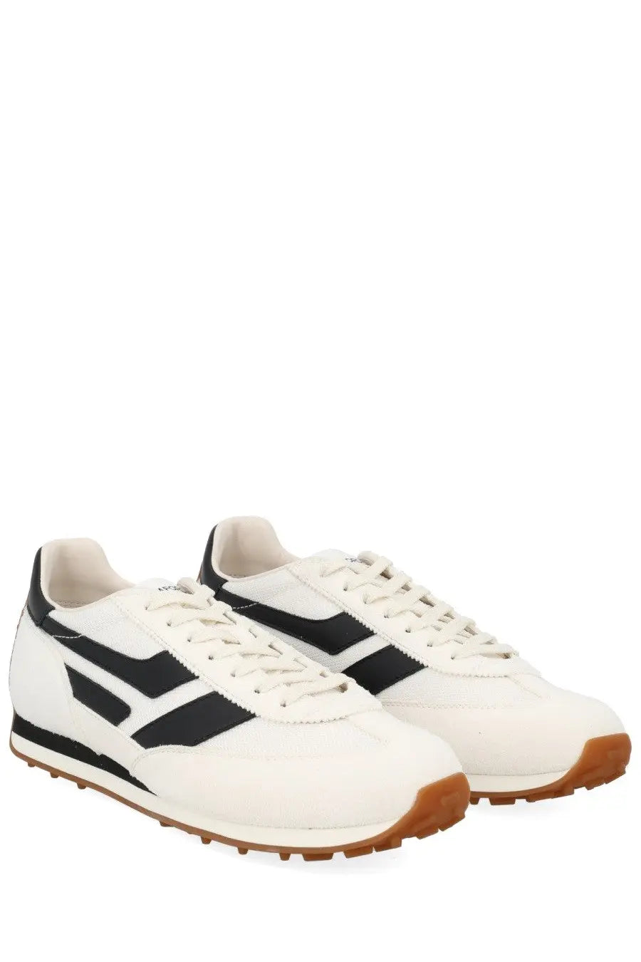 Tom ford men’s sneaker mick white athletic sneakers with black and white suede upper and gum rubber soles in retro style