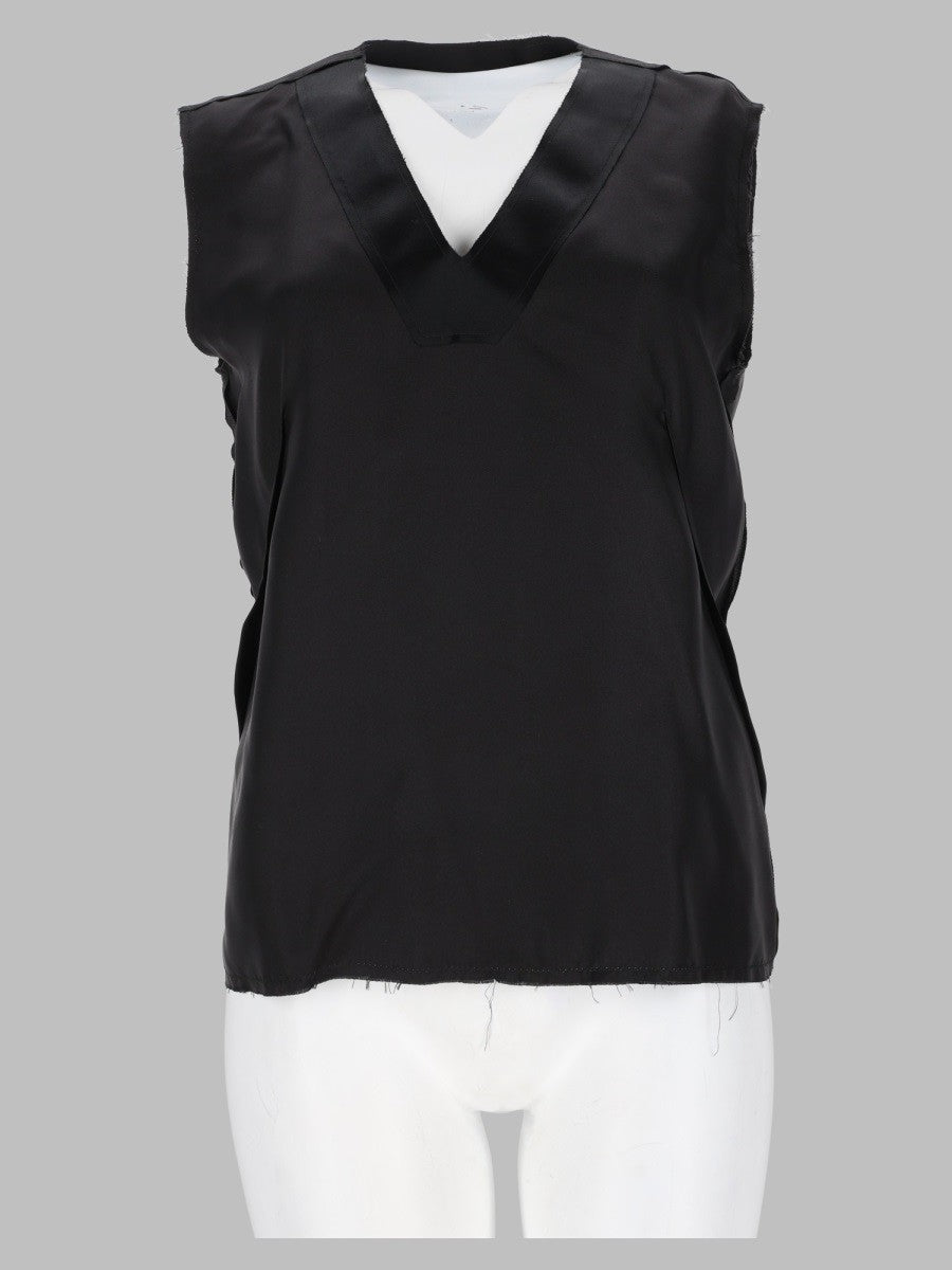 Maison Margiela Women's Top in Seta Con Scollo Black
