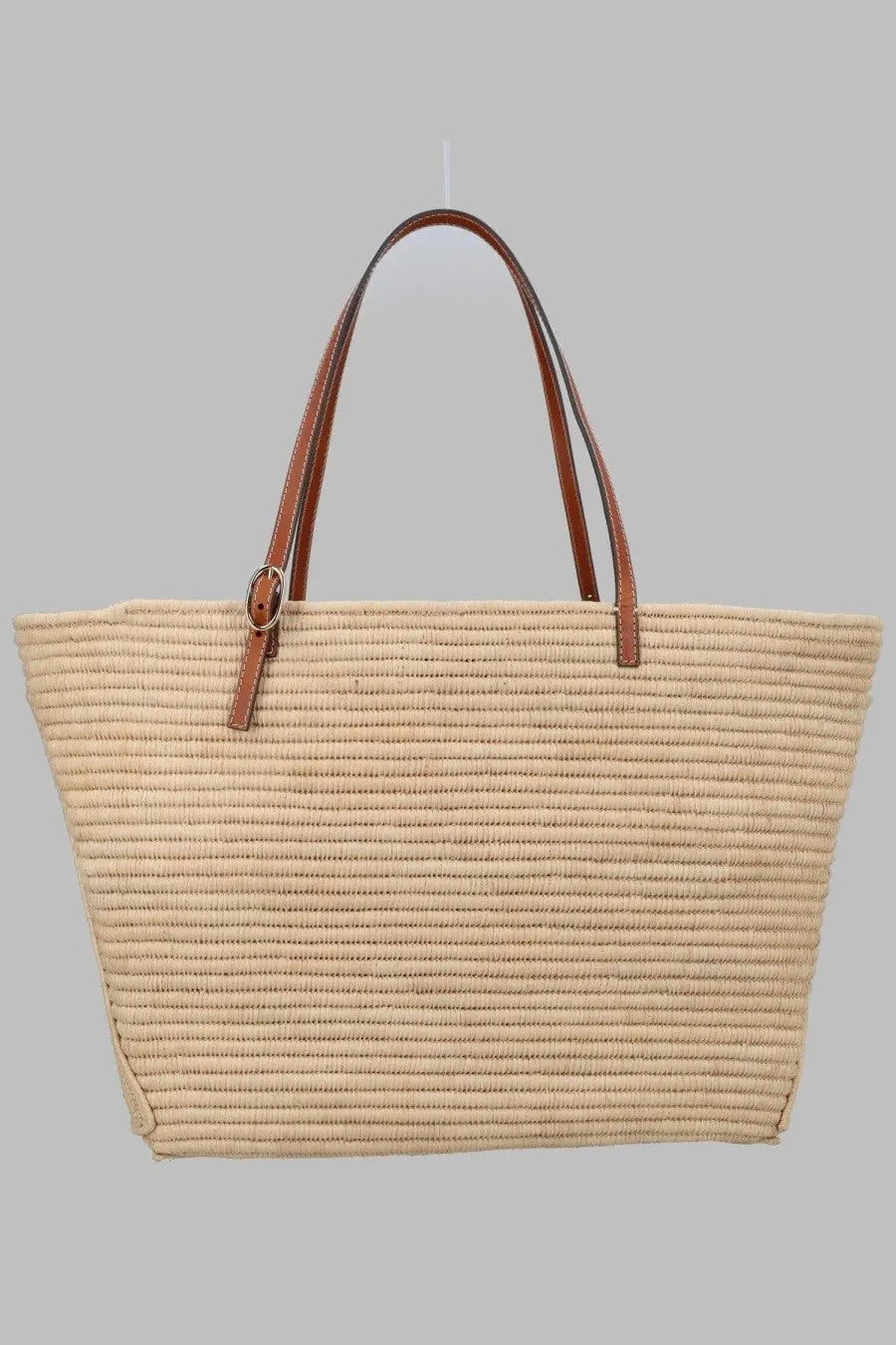 Tory Burch women’s borsa tote con beige woven straw bag with brown leather handles and metallic buckle