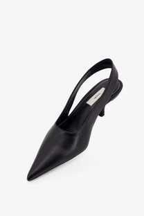 Toteme women’s black leather slingback pump with pointed toe and low heel in pelle con effetto coccodrillo texture