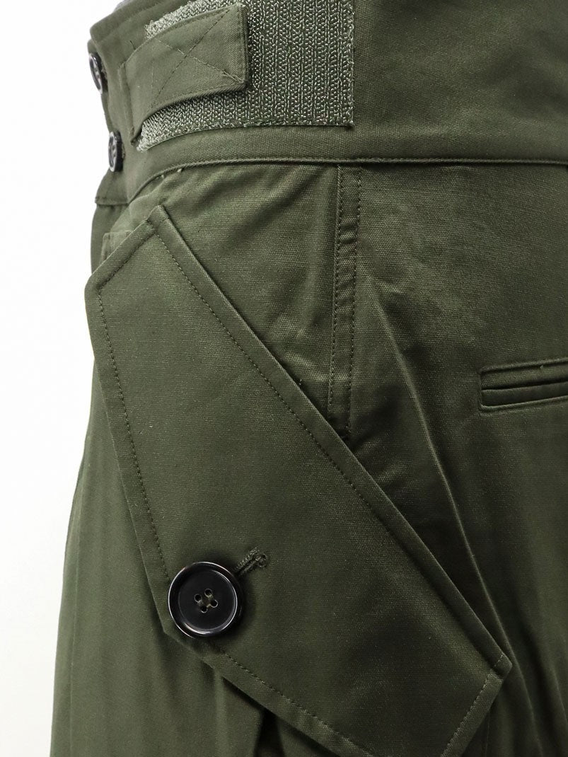 The Frankie Shop Women's Tova Cargo Cotton Trousers Green, view 5