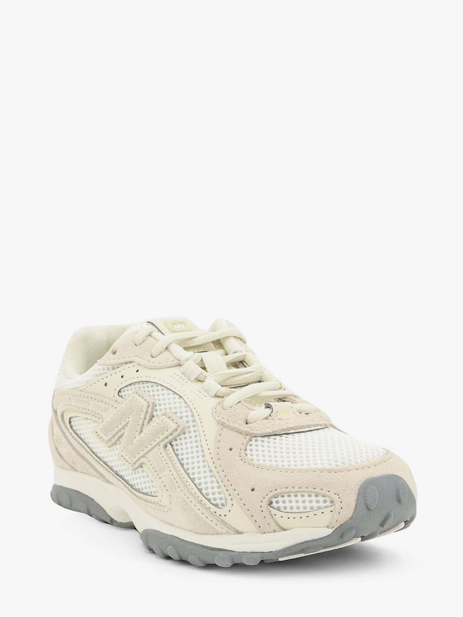 New Balance Women's Mesh and Suede Sneakers White
