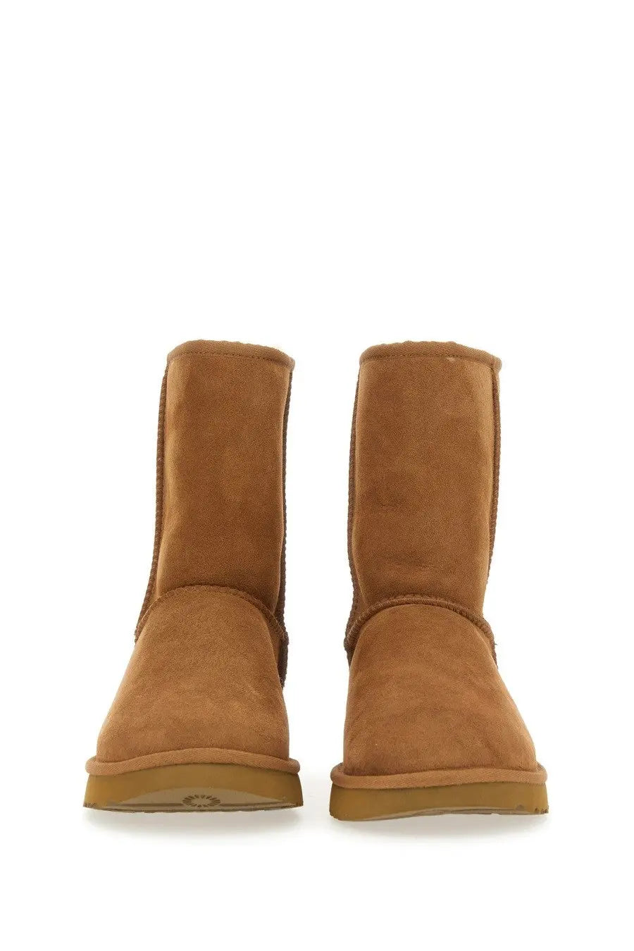 UGG Women's Boot Classic Short Brown, view 3