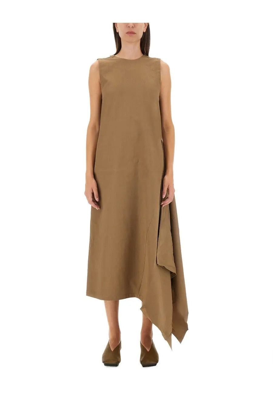 Uma Wang women’s Aura dress beige is a minimalist tan sleeveless midi dress with asymmetrical hemline and draped side detail