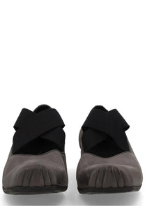 Uma wang women’s ballerina in pelle grey gray suede loafers with black cross-over elastic straps on the vamp