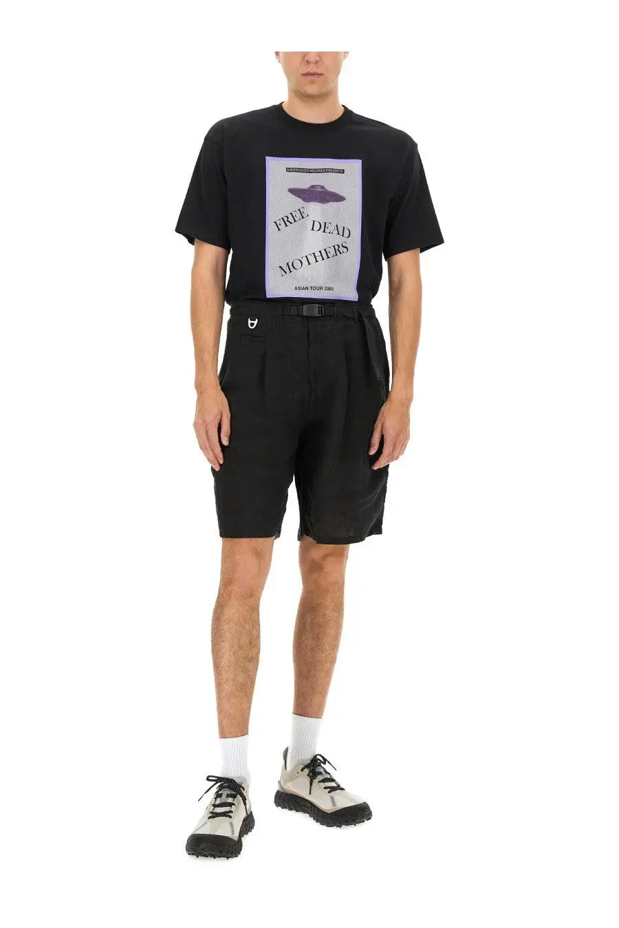 Undercover Men's Linen Shorts Black, view 2