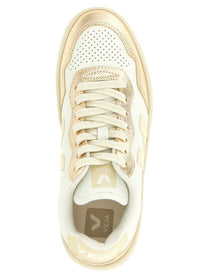 Veja Sneakers Gold