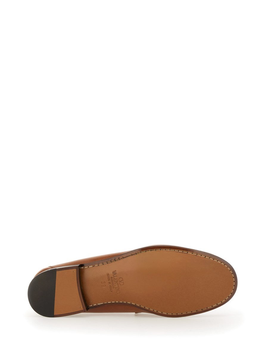 Valentino Garavani - Valentino Garavani Moccasin ’Vlogo Signature’ - Women’s Shoes