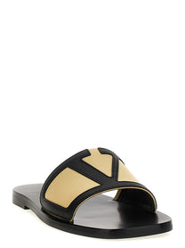 VALENTINO GARAVANI - VALENTINO GARAVANI - Valentino Garavani ’Viva Superstar’ slides - Men’s Shoes