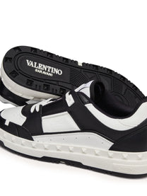 Valentino Garavani - Valentino Garavani Sneakers Black - Sneakers