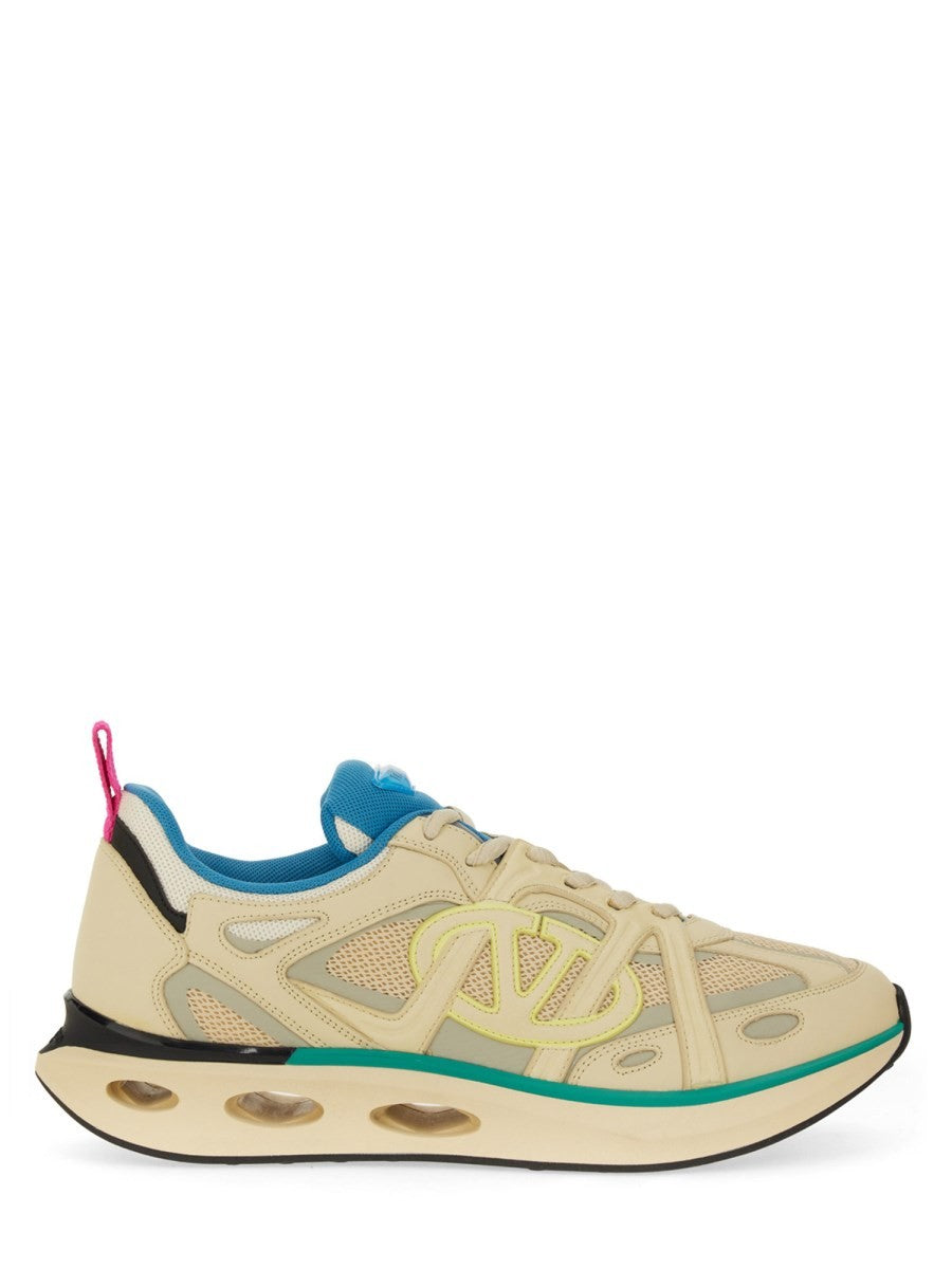 Valentino Garavani - Valentino Garavani Sneaker Low Top Vlogo Easyjog - Men’s Shoes