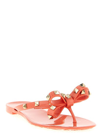 VALENTINO GARAVANI - VALENTINO GARAVANI - Valentino Garavani ’Rockstud’ thong sandals - Women’s Shoes