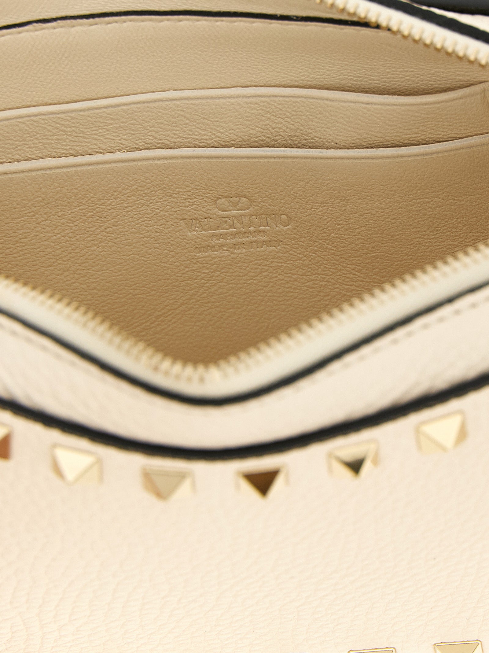 VALENTINO GARAVANI - VALENTINO GARAVANI - Valentino Garavani ’Rockstud’ clutch bag - Women’s Bags