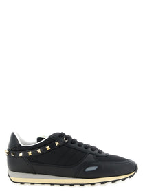 Valentino Valentino Garavani Stud up Sneakers Black