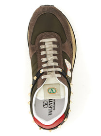 Valentino Valentino Garavani Stud up Sneakers Gold