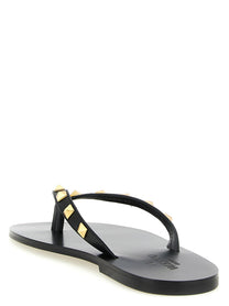 Valentino Valentino Garavani Thong Rockstud Sandals Black