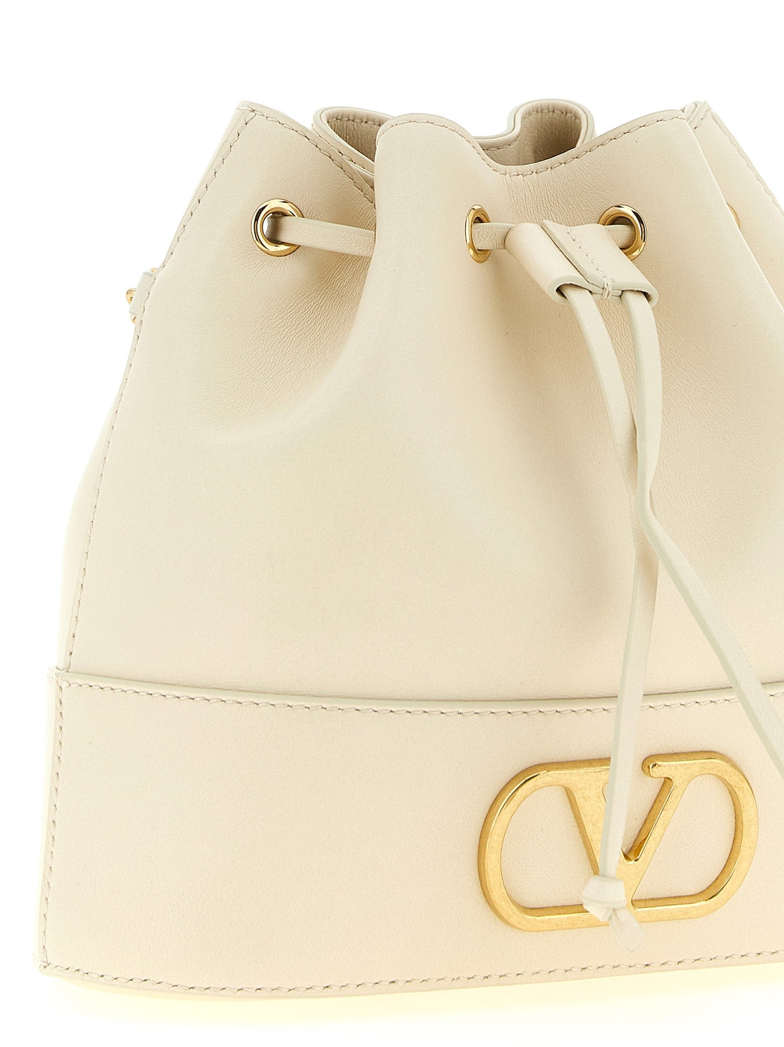 Valentino Valentino Garavani Vlogo Signature Sechiello Bag White