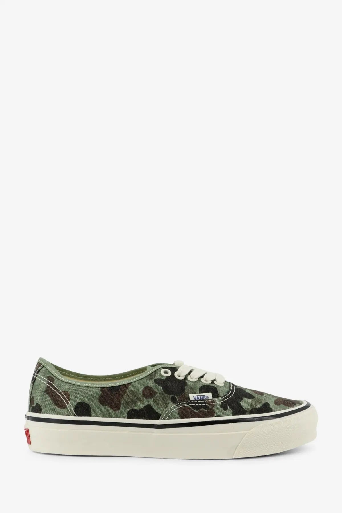 Vans men’s lx authentic canvas sneakers in green and brown camouflage with white laces and cream rubber sole