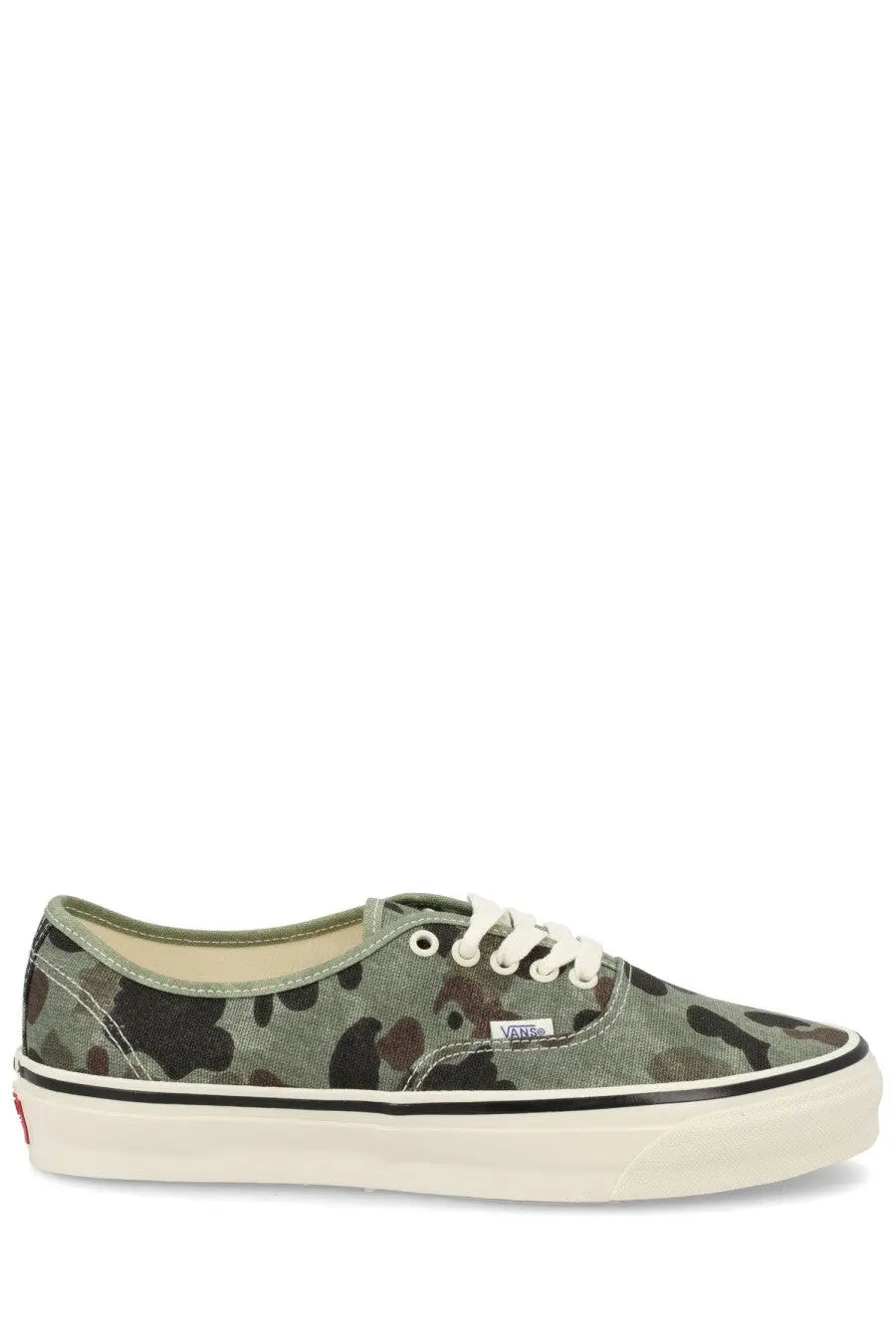 Vans unisex sneaker autentic premium green with olive green and black camouflage canvas upper and cream rubber sole