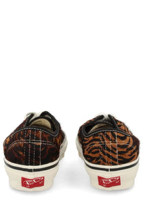 Vans unisex sneaker authentic pattern tiger-print old skool sneakers with black laces and white rubber soles