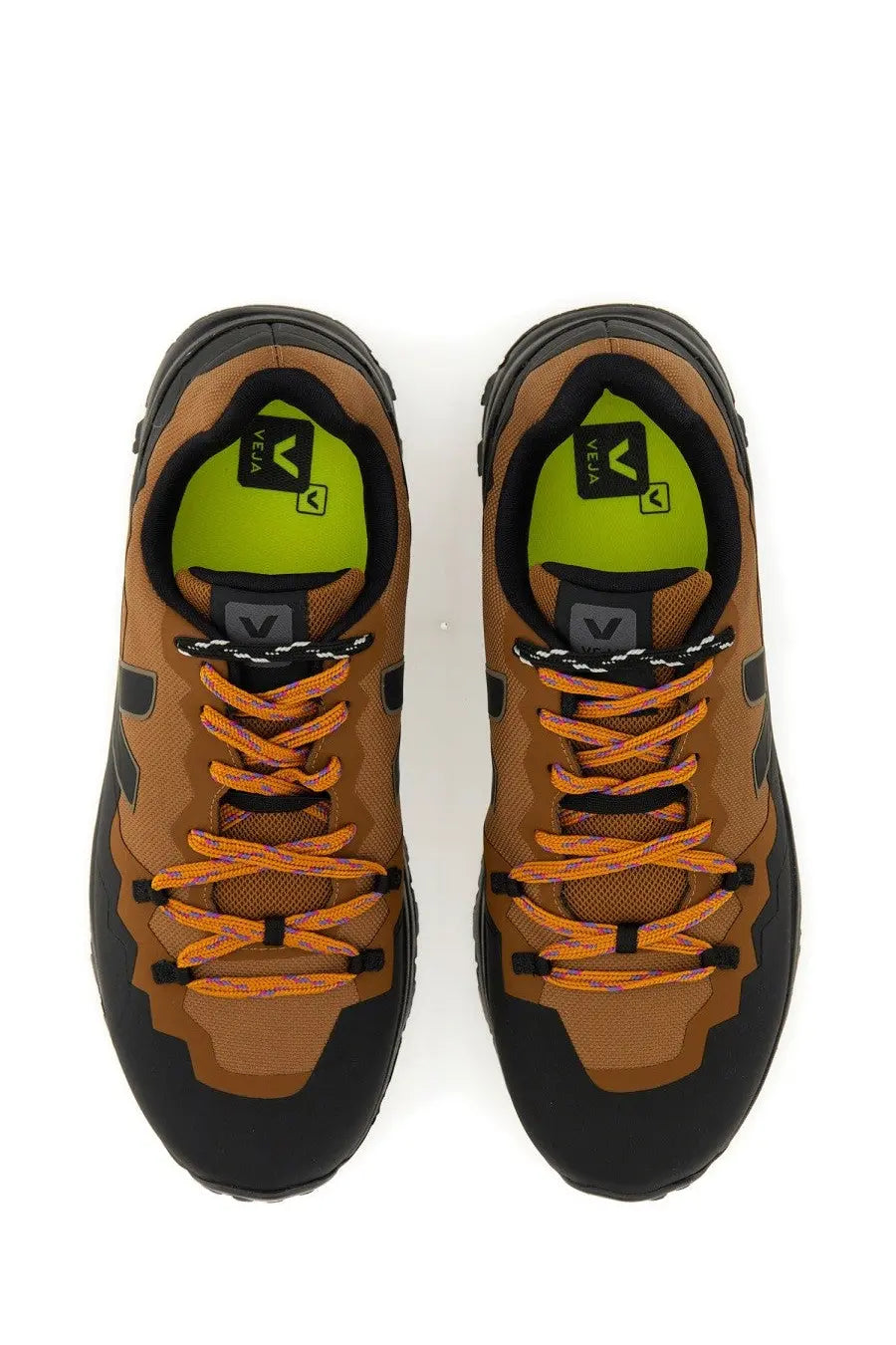 Veja Men's Fitz Roy Trek Shell Sneaker Black, view 6